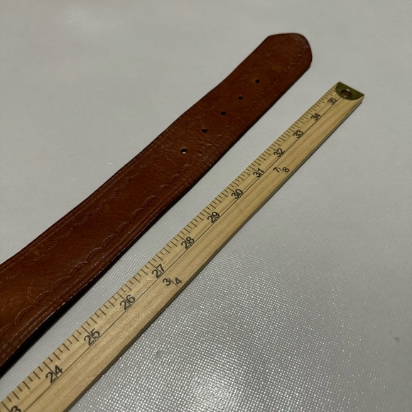 Fossil Tooled Leather Floral Belt Buckle Women’s Belt Size Medium Boho Western - Picture 6 of 6